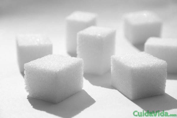 El azúcar blanco no es beneficioso para nuestro cuerpo